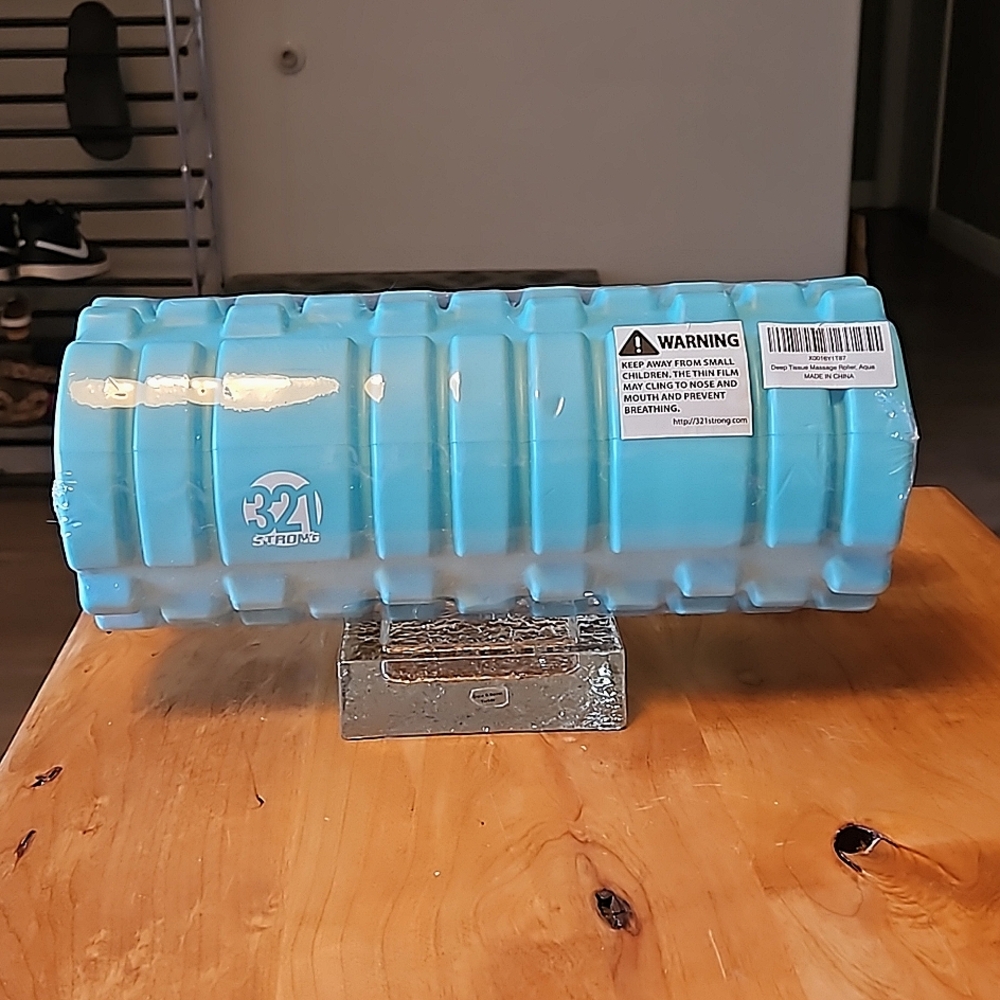 321 Strong Brand Deep Tissue Massage Roller NWT